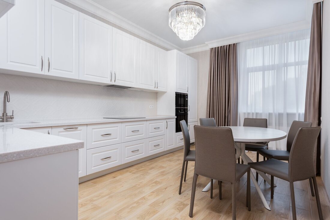 Hotă ascunsă în corp — Bucătării la comandă, Normand Mobilier