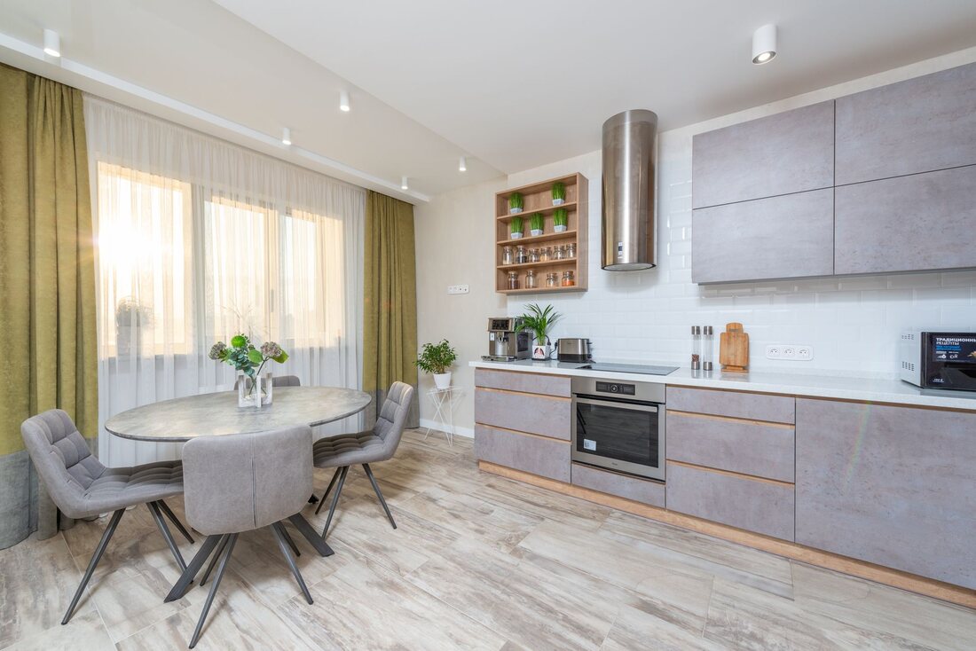 Bar de separare — Bucătării la comandă, Normand Mobilier